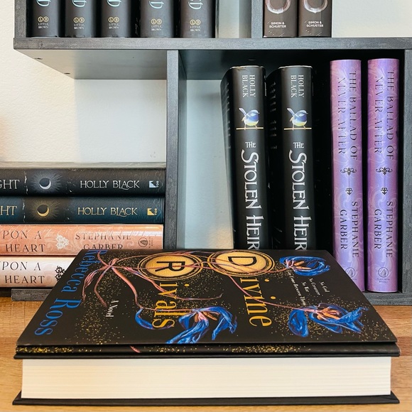 DIVINE RIVALS by Rebecca Ross - Picture 8 of 9